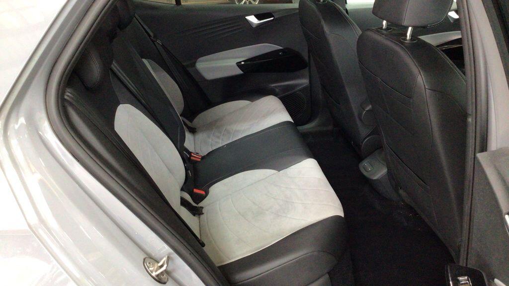 Volkswagen ID.3 - Image 3