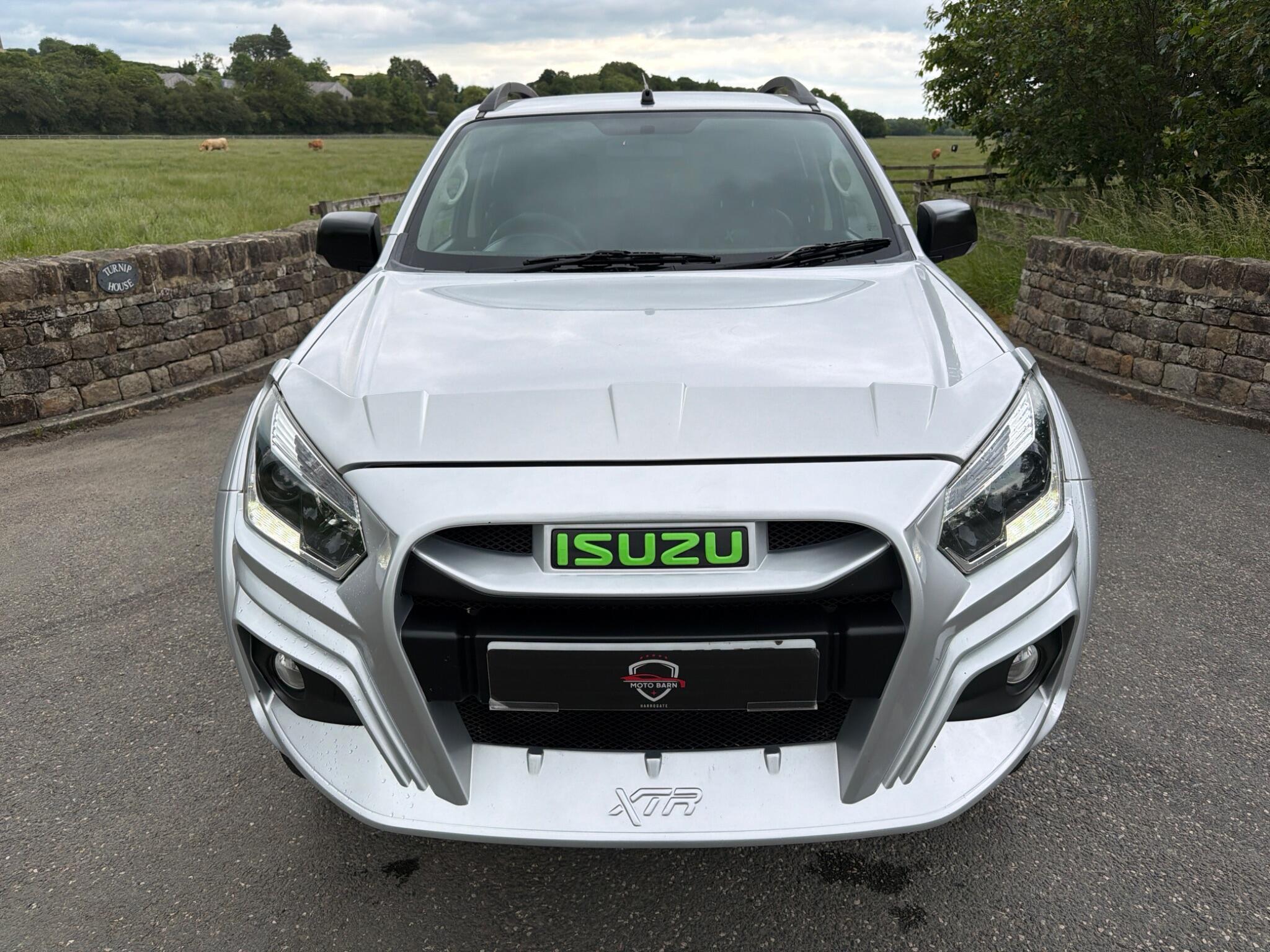 Isuzu D-MAX - Image 11