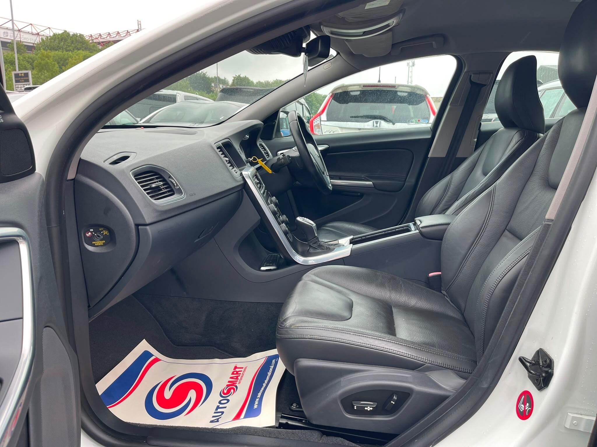 Volvo S60 - Image 15