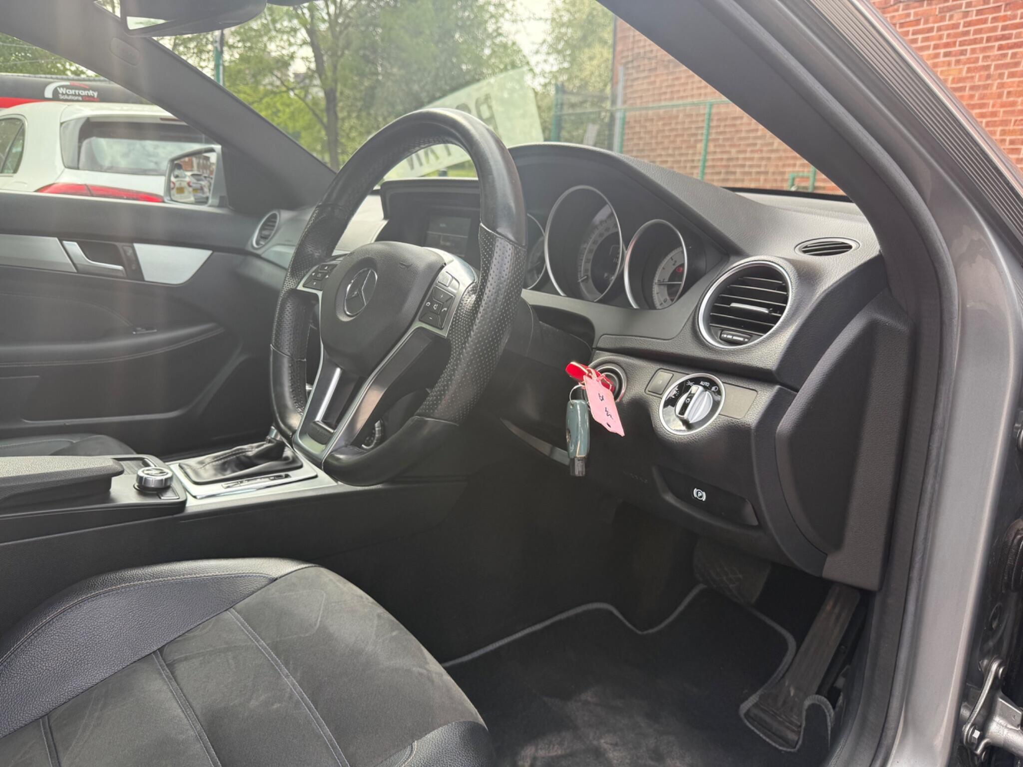 Mercedes C Class - Image 16