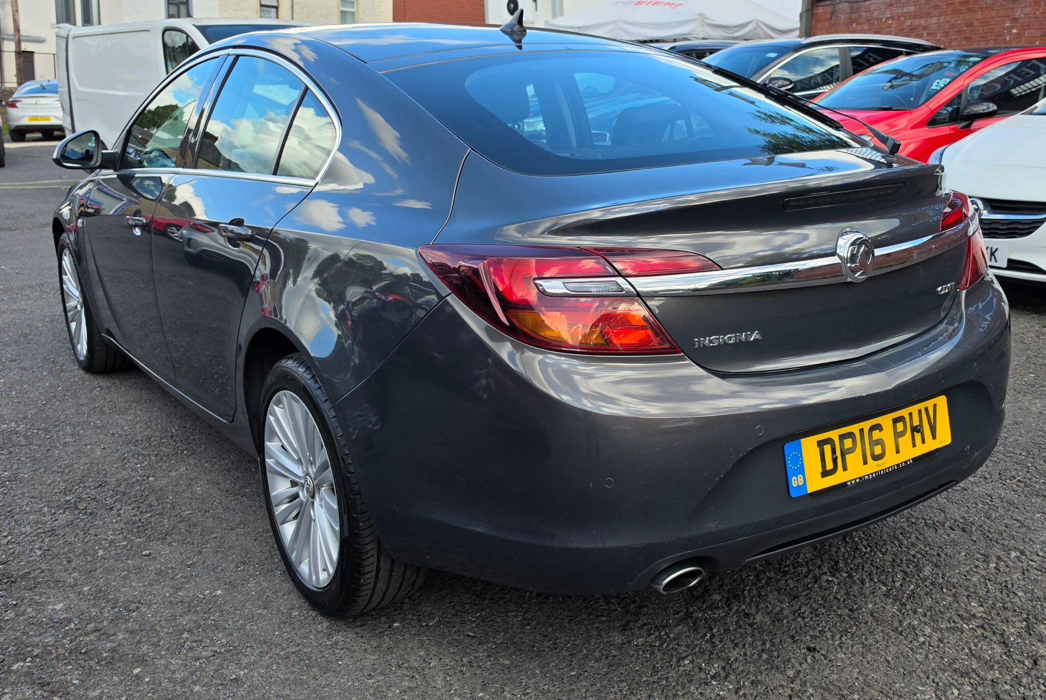 Vauxhall Insignia - Image 5