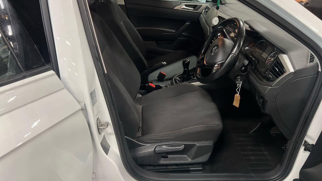 Volkswagen Polo - Image 2
