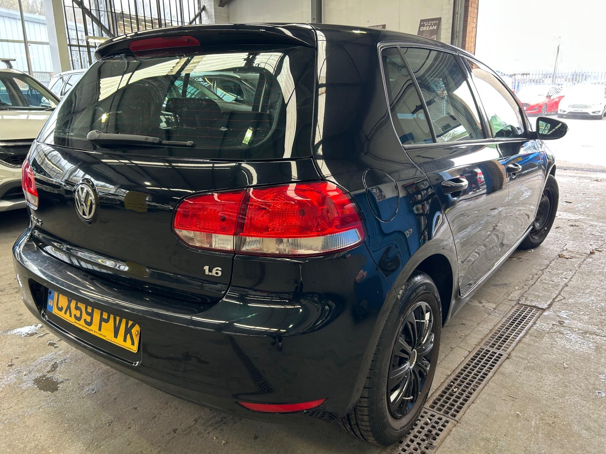 Volkswagen Golf - Image 6