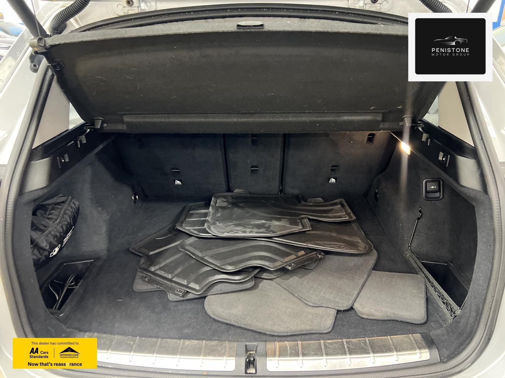 BMW X1 - Image 16