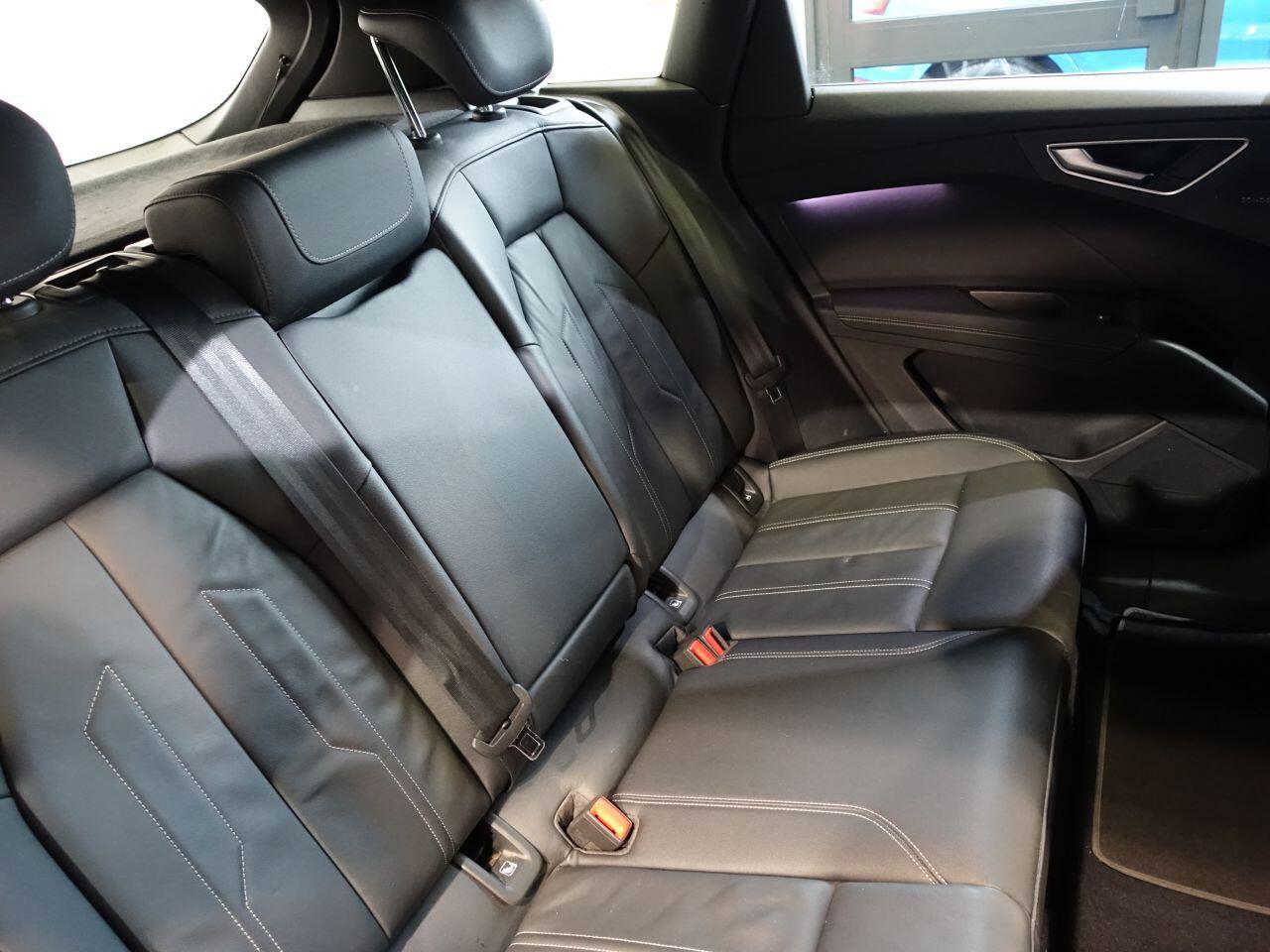 Audi Q4 E-Tron - Image 34