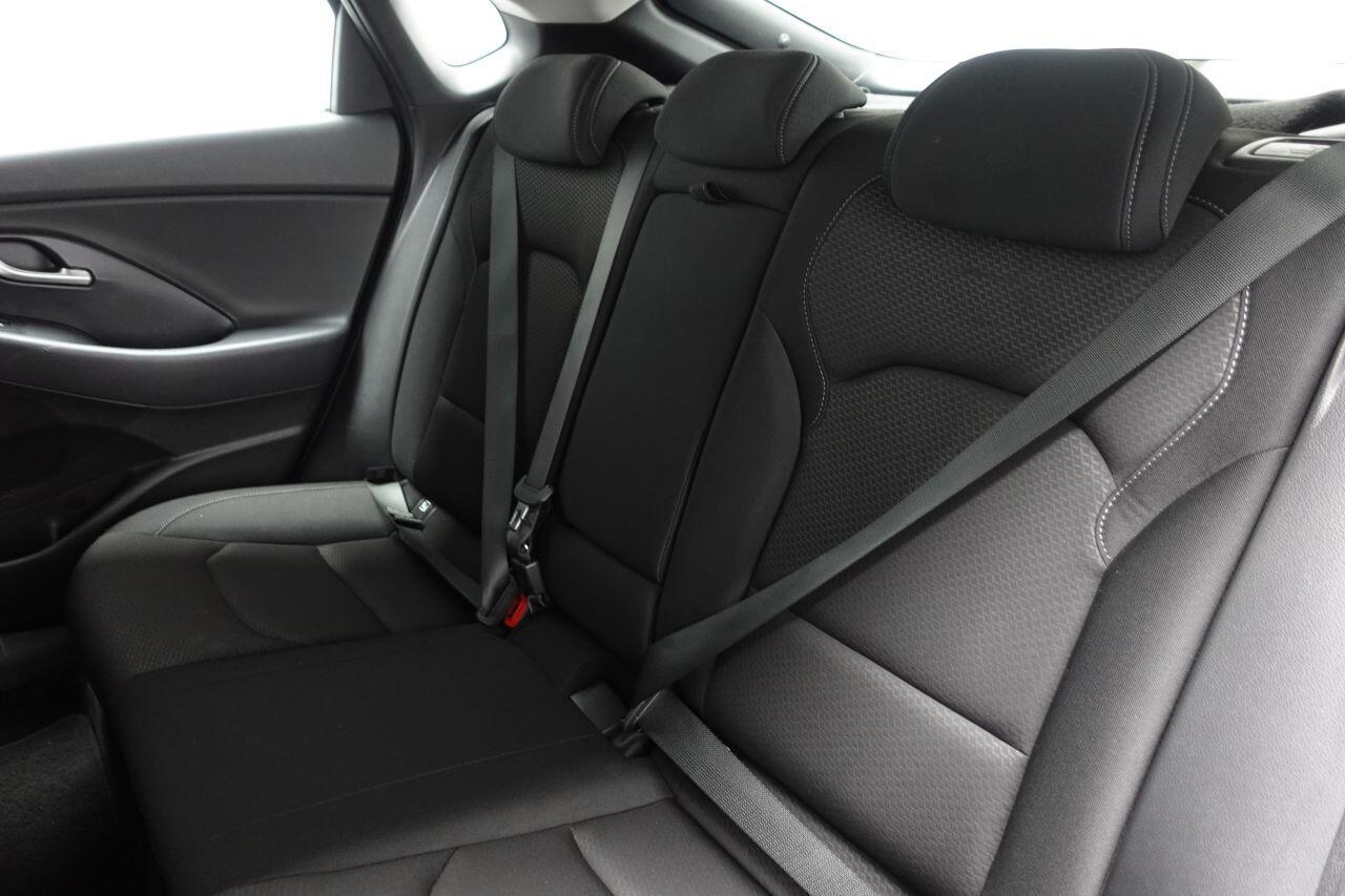 Hyundai i30 - Image 20