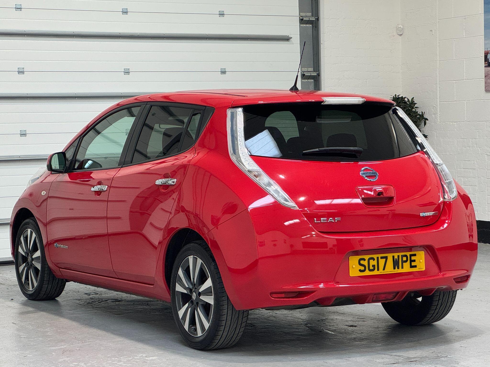 Nissan Leaf - Image 15