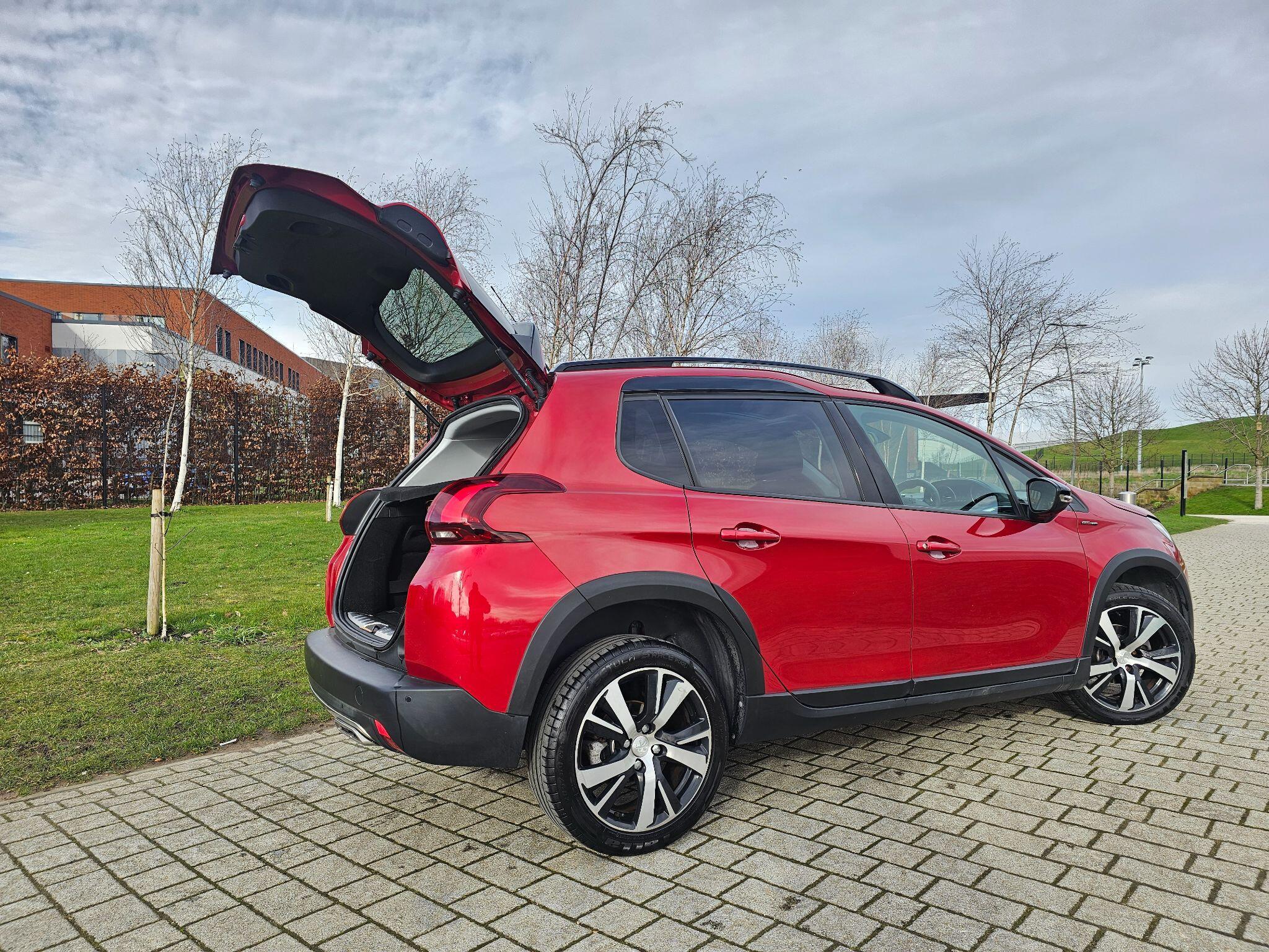 Peugeot 2008 - Image 4