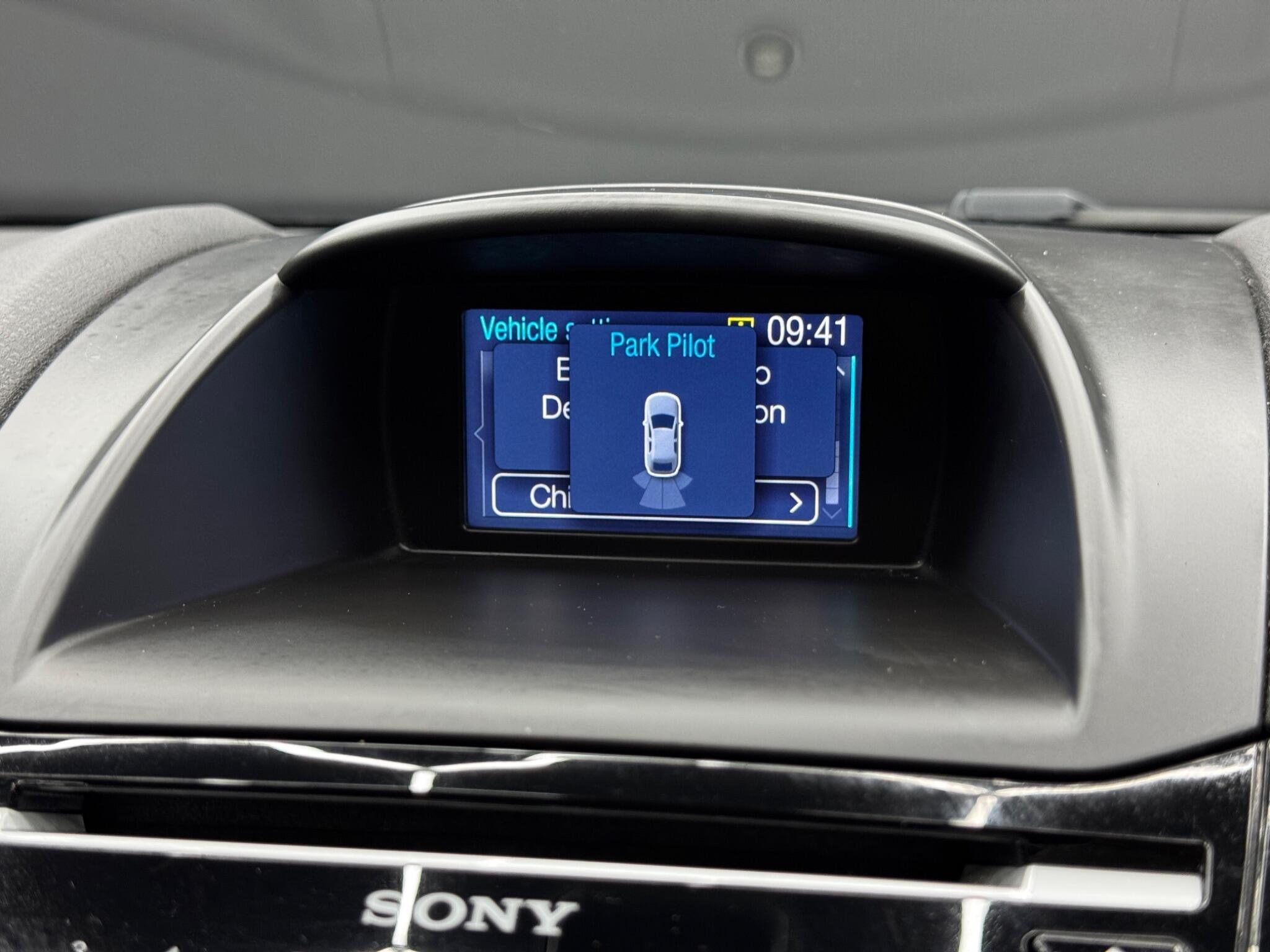 Ford Fiesta - Image 31