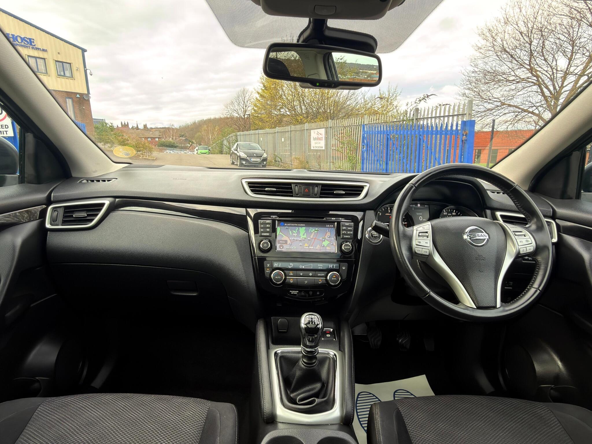 Nissan Qashqai - Image 23