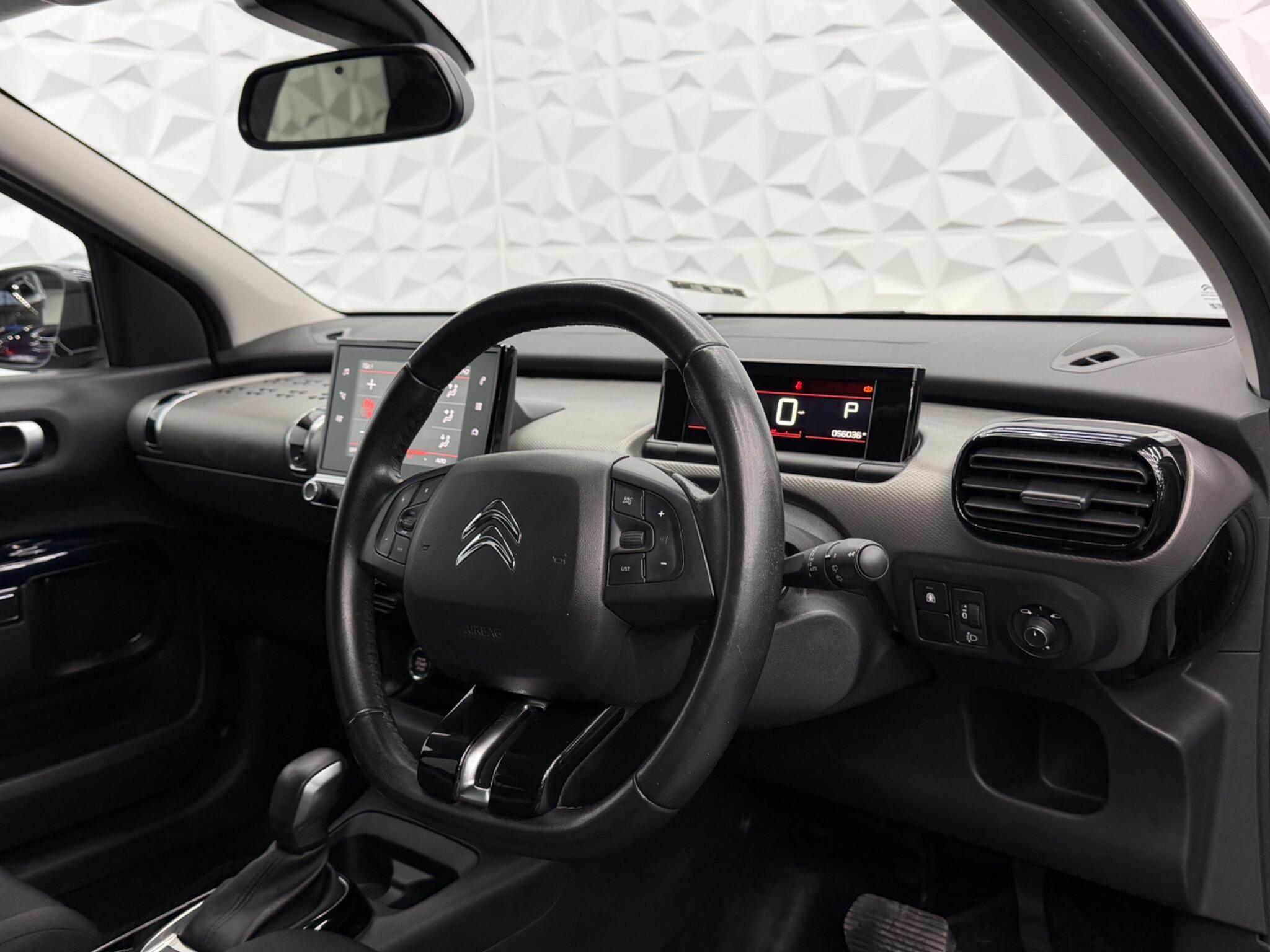 Citroen C4 Cactus - Image 17