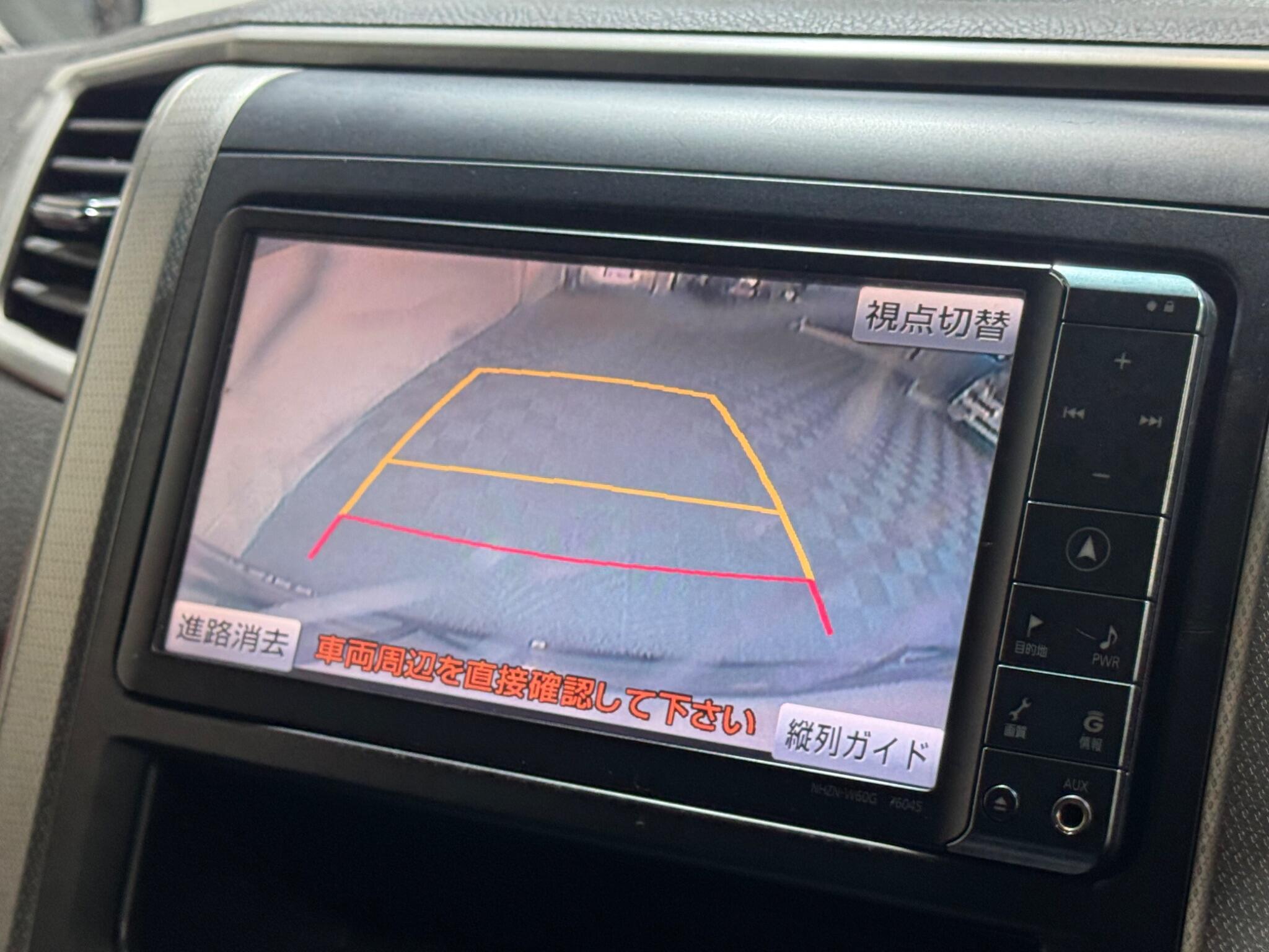 Toyota Vellfire - Image 13