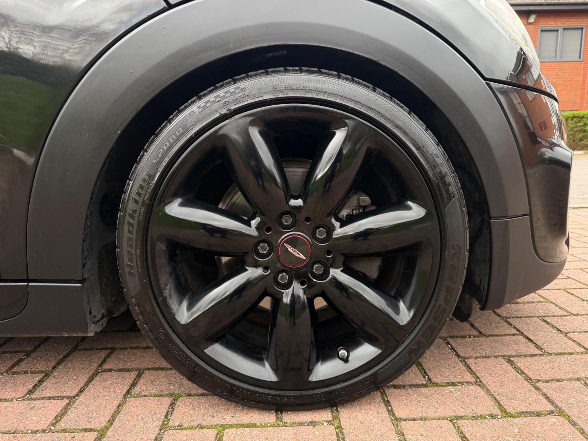 MINI Hatch - Image 27