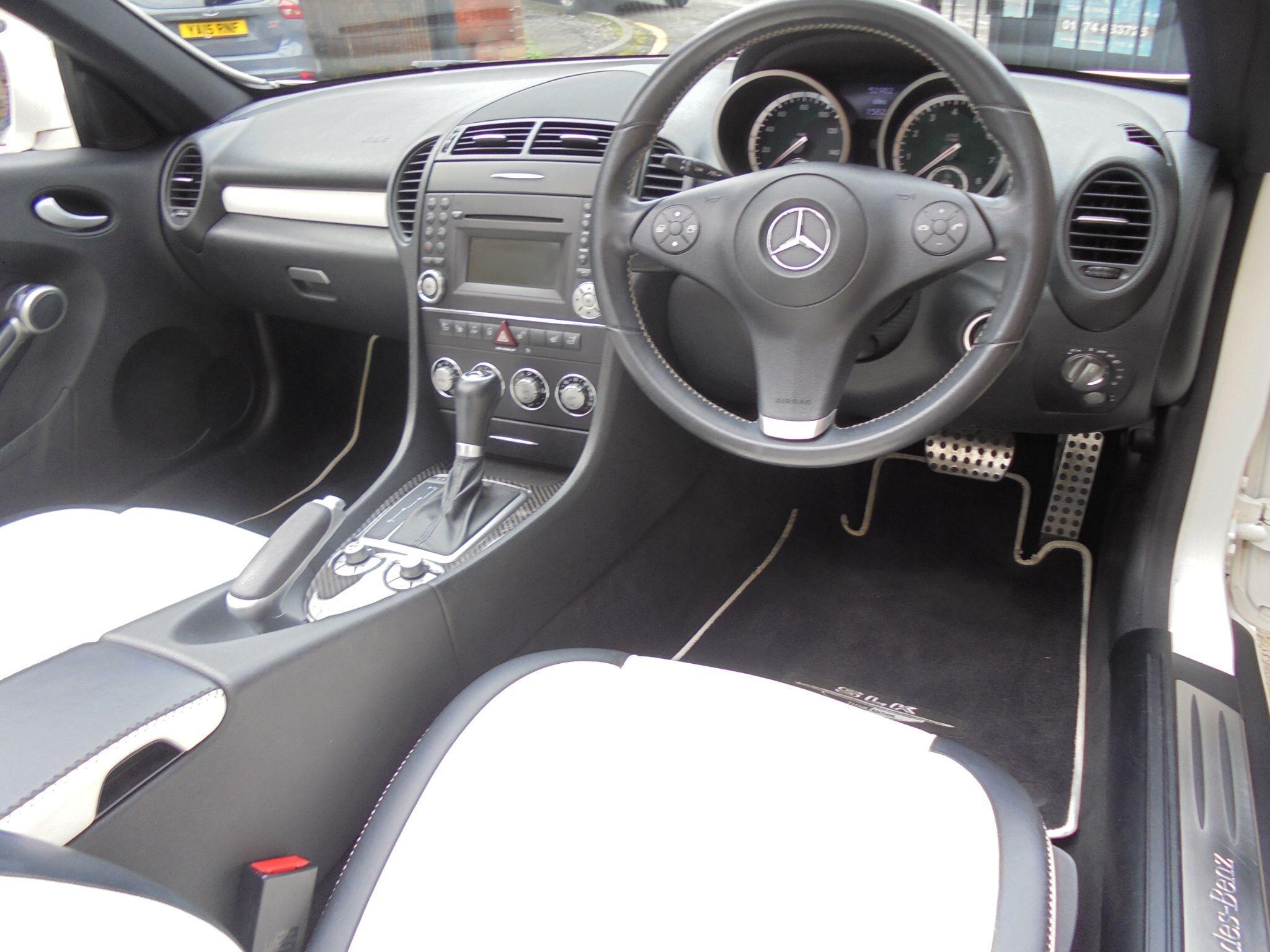 Mercedes SLK - Image 7