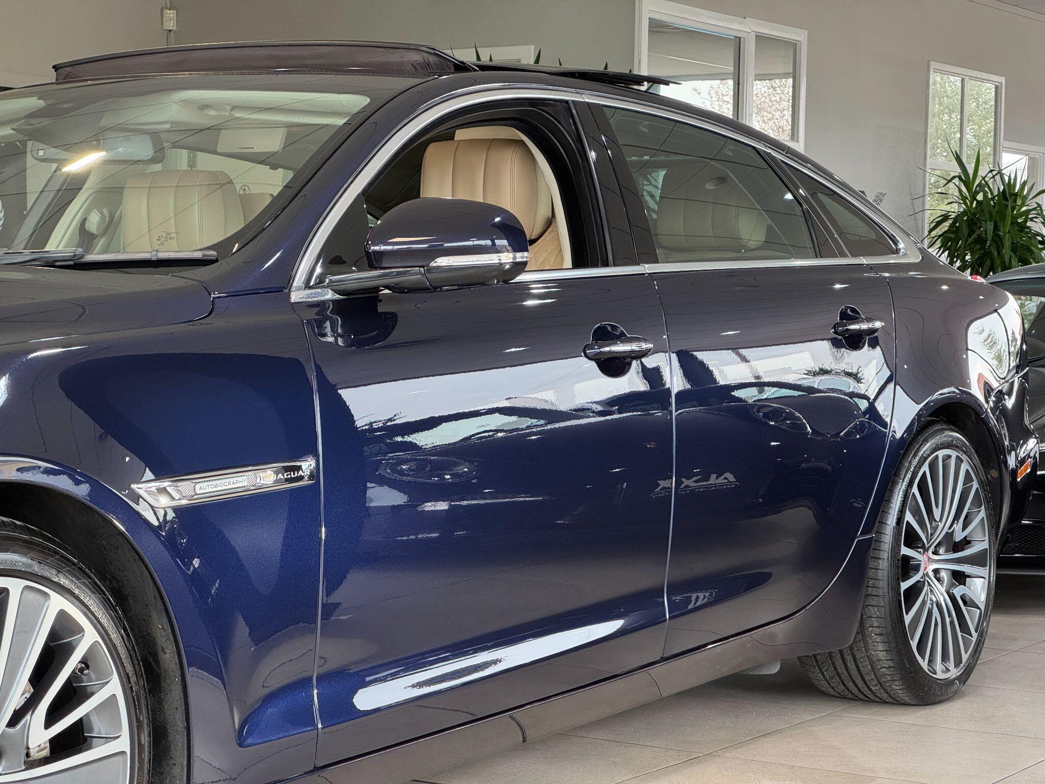 Jaguar XJ - Image 12