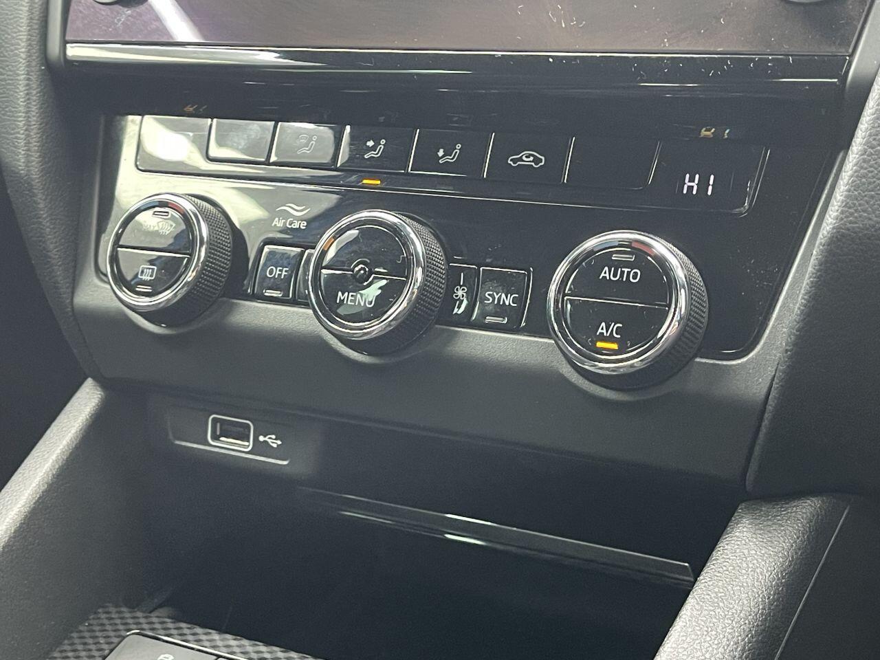 Skoda Octavia - Image 44