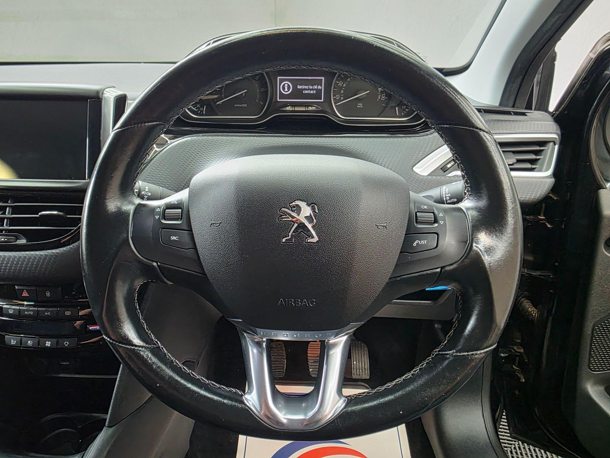 Peugeot 208 - Image 19