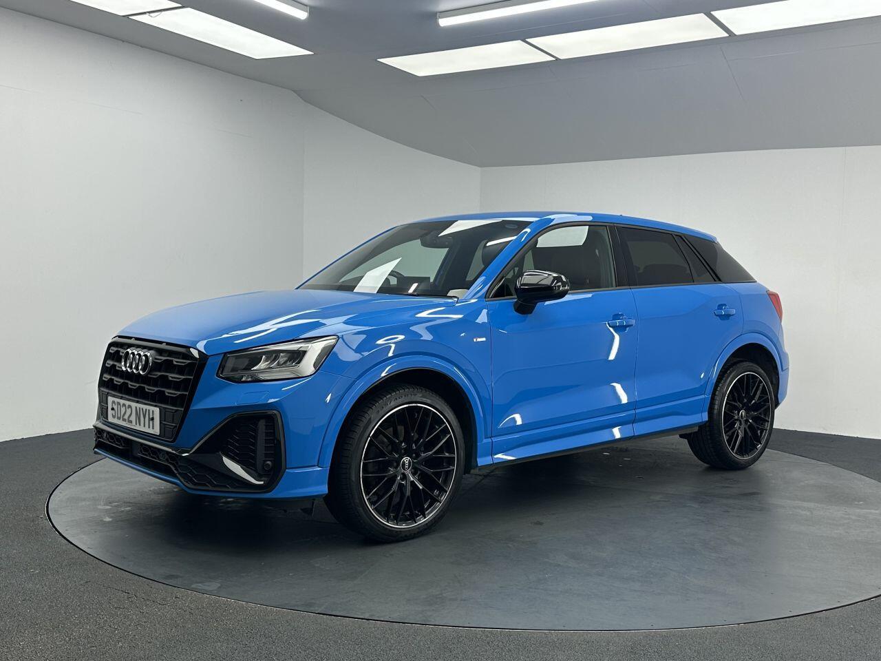 Audi Q2 - Image 6