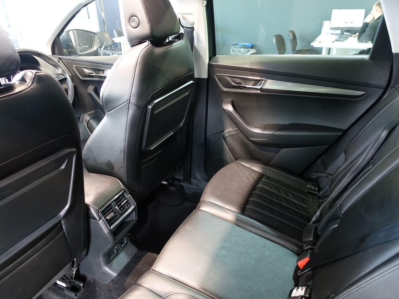 Skoda Karoq - Image 18