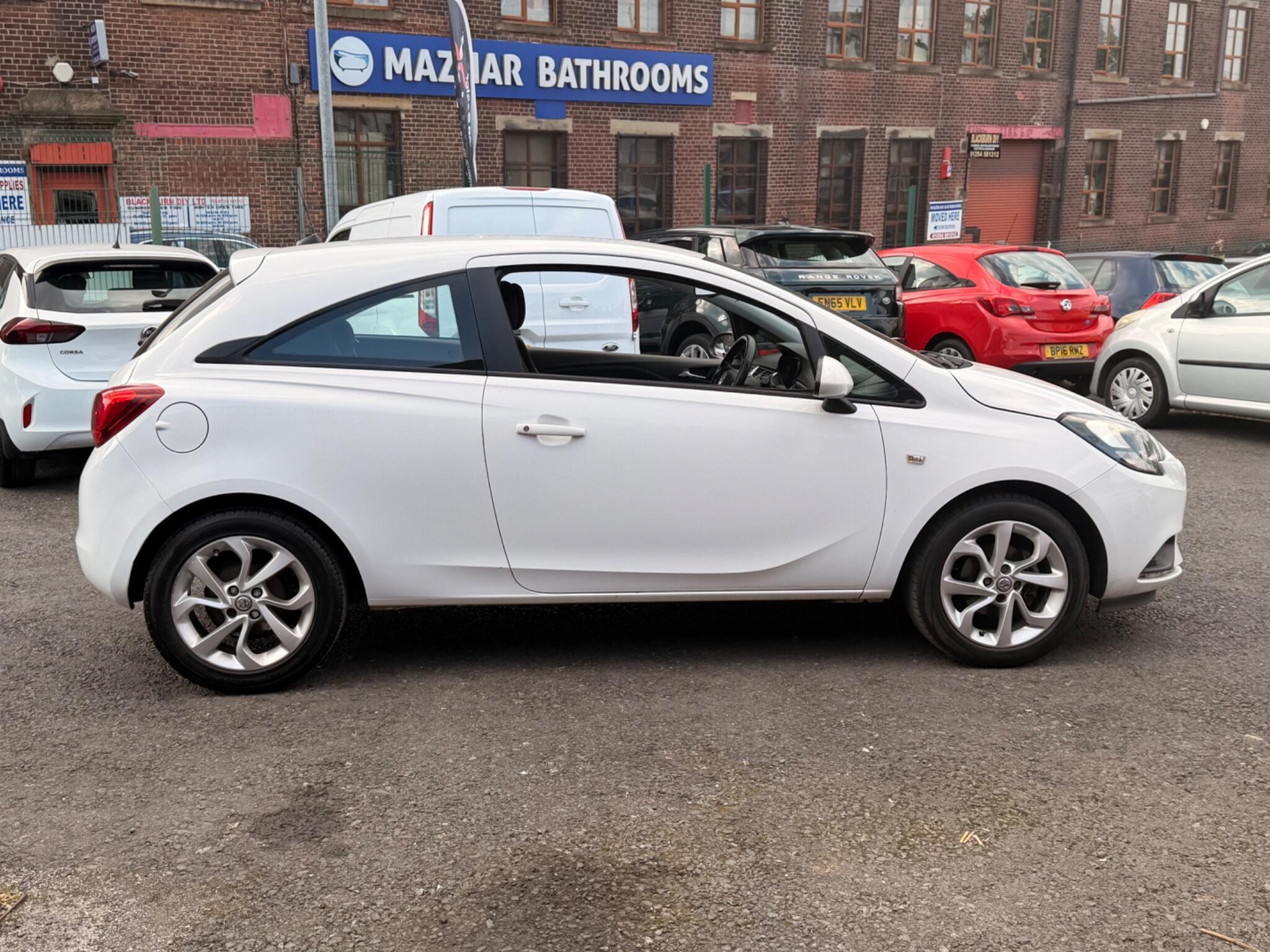 Vauxhall Corsa - Image 7