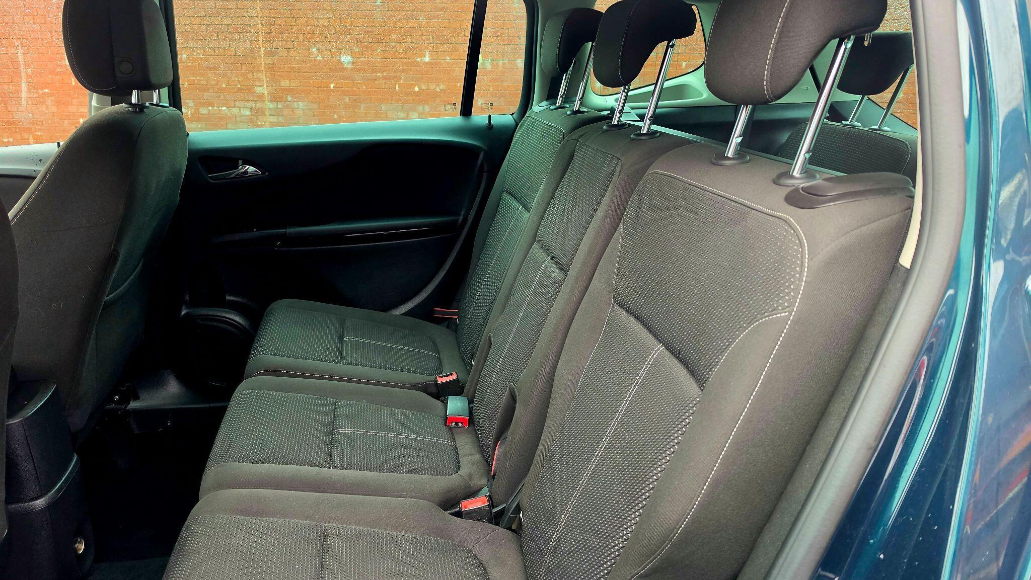 Vauxhall Zafira Tourer - Image 16