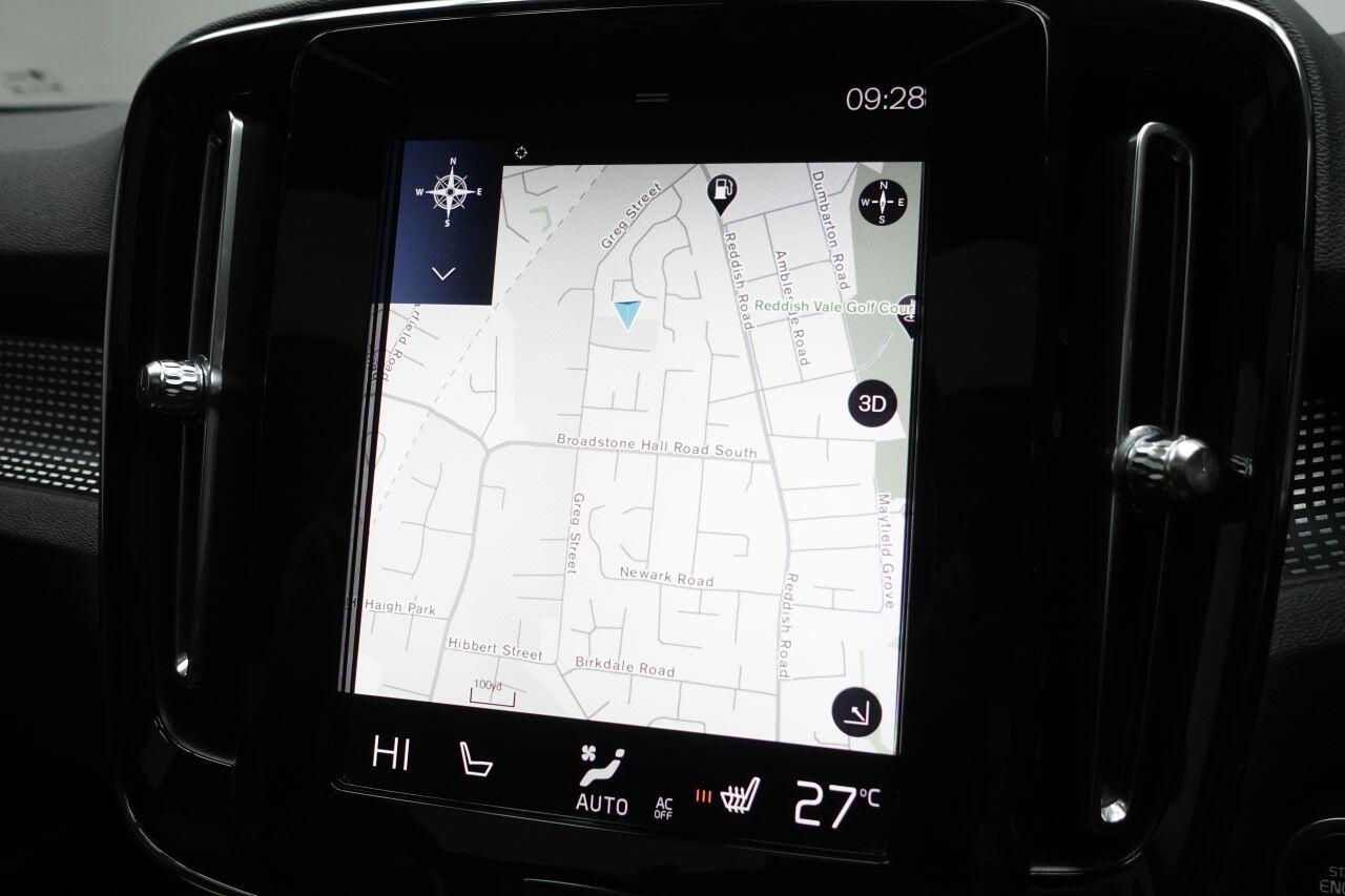 Volvo XC40 - Image 2