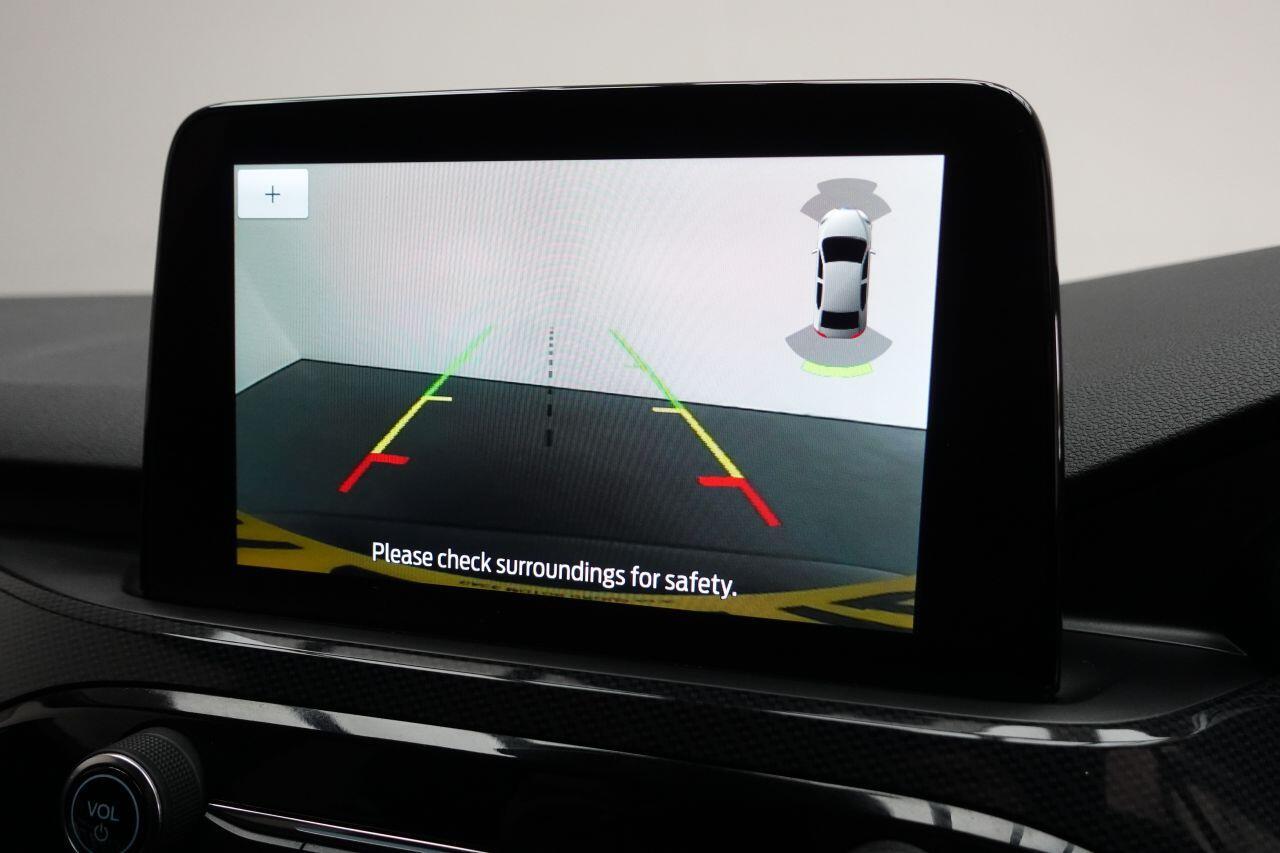 Ford Kuga - Image 23