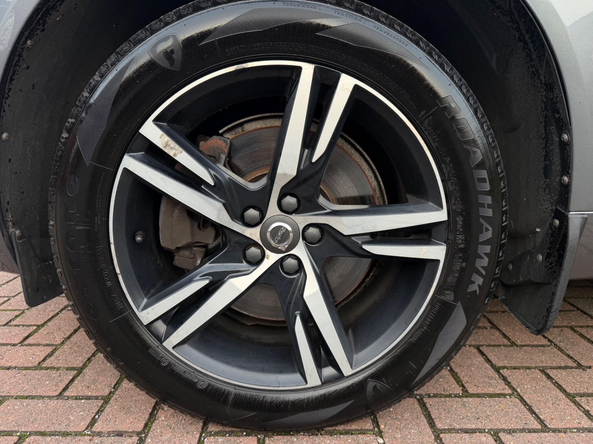 Volvo XC60 - Image 27