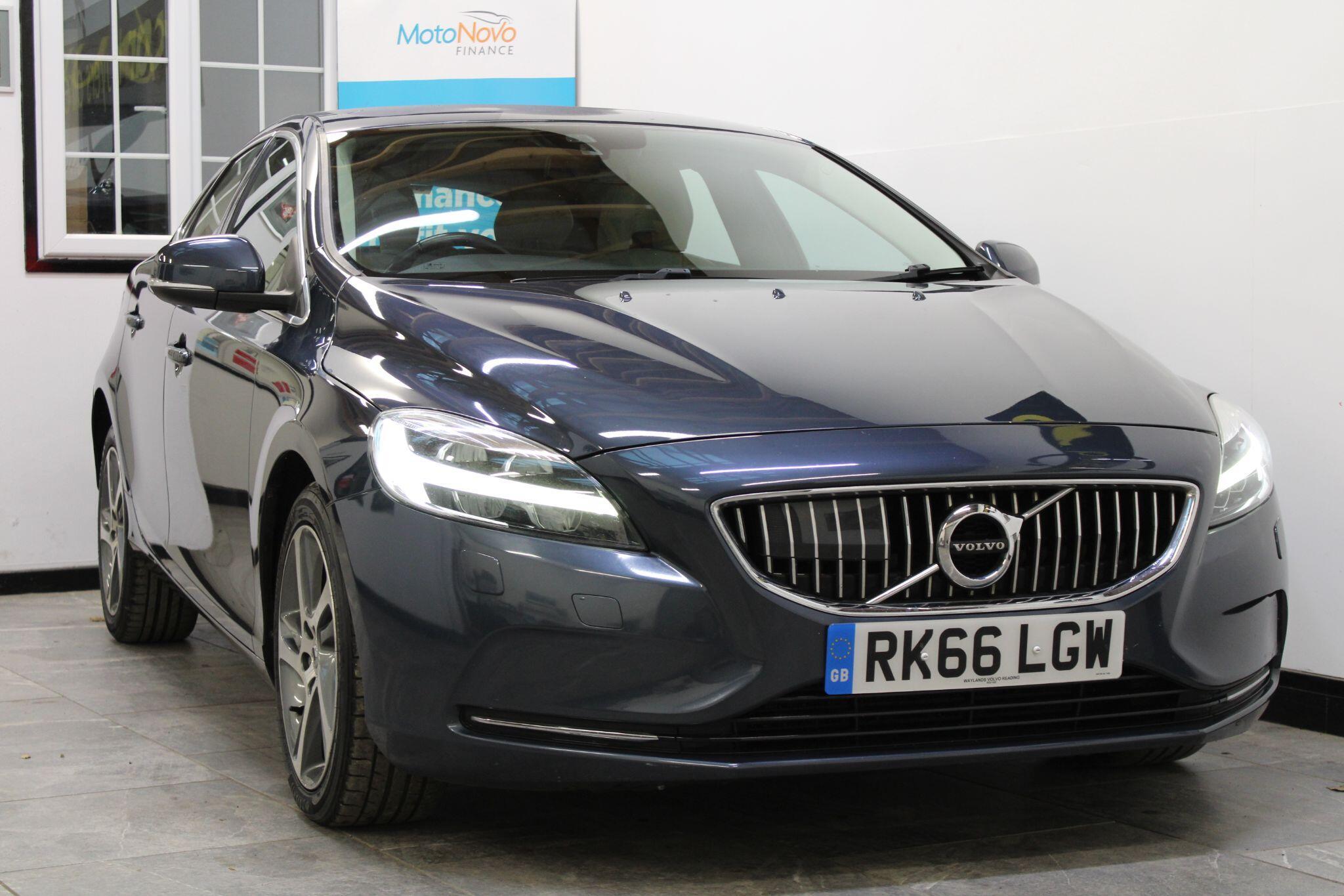 Volvo V40 - Image 7