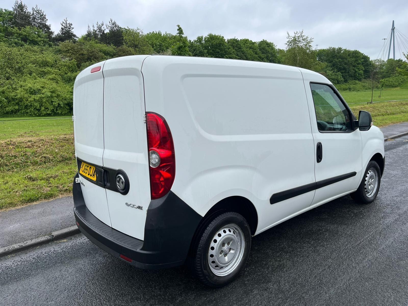 Vauxhall Combo - Image 3