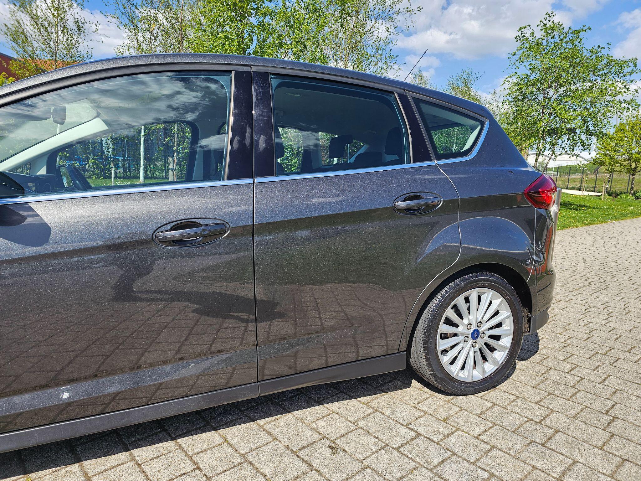 Ford C-MAX - Image 9