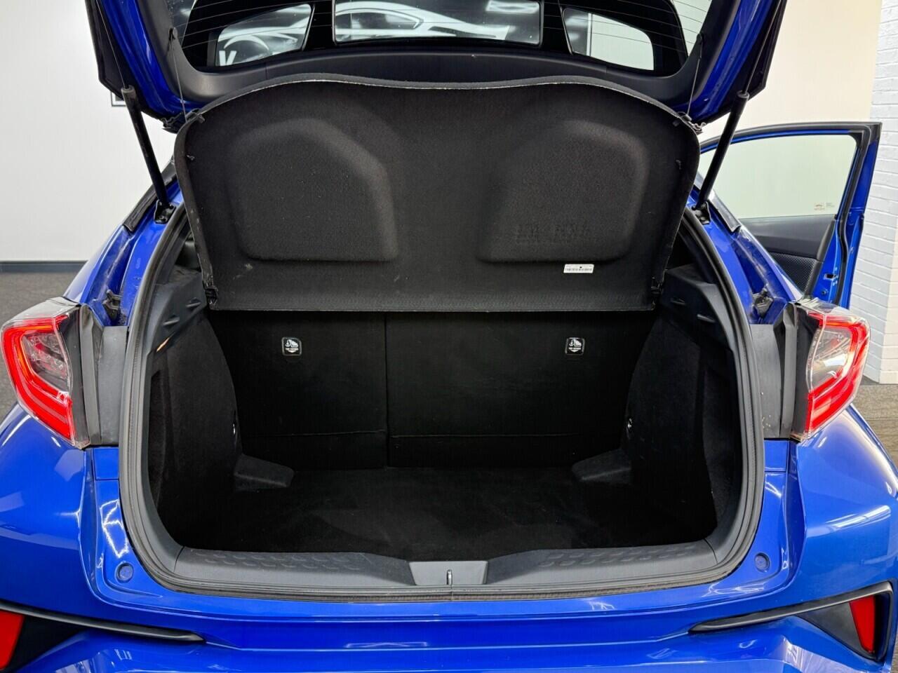 Toyota C-Hr - Image 35