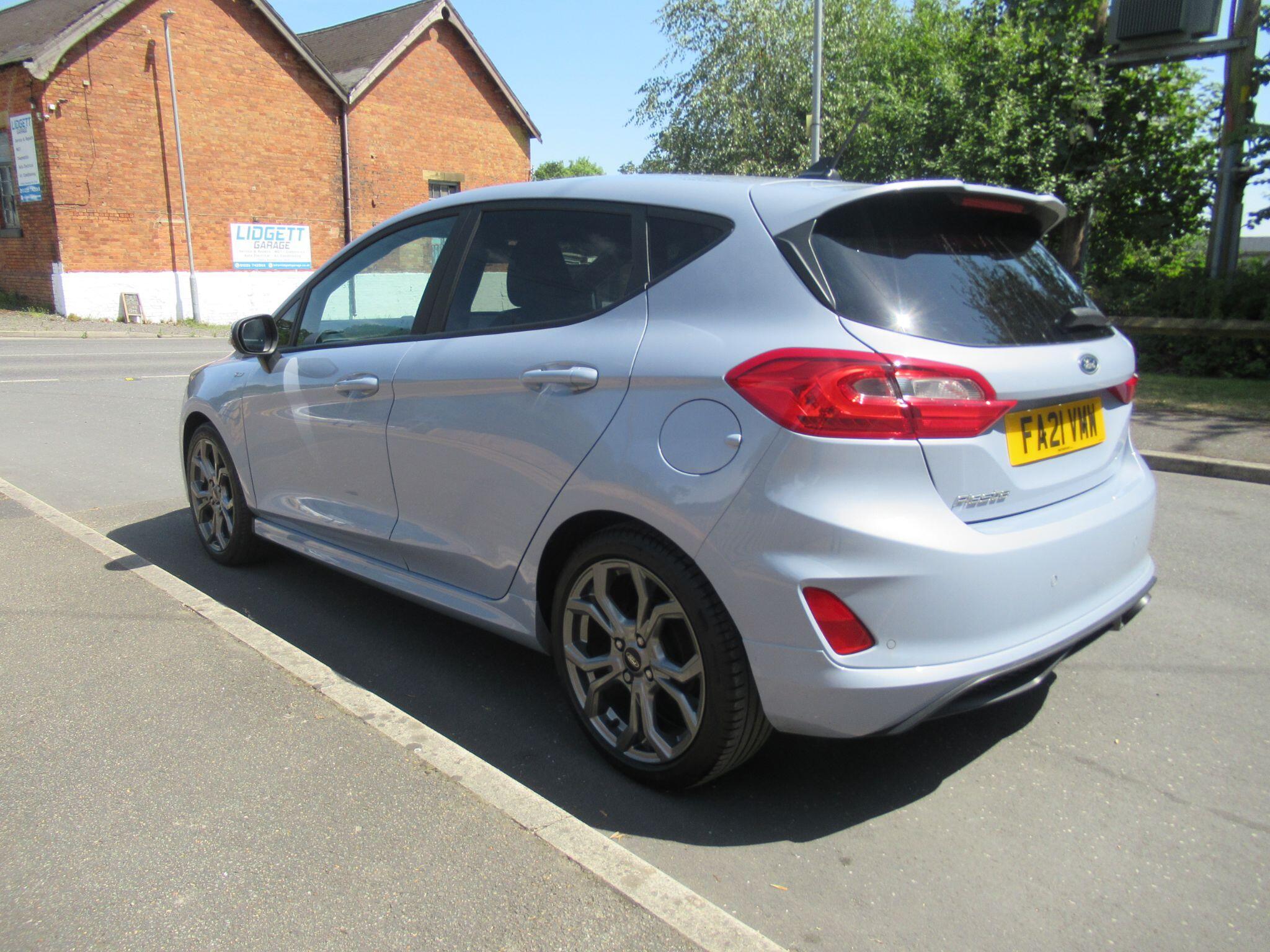 Ford Fiesta - Image 6