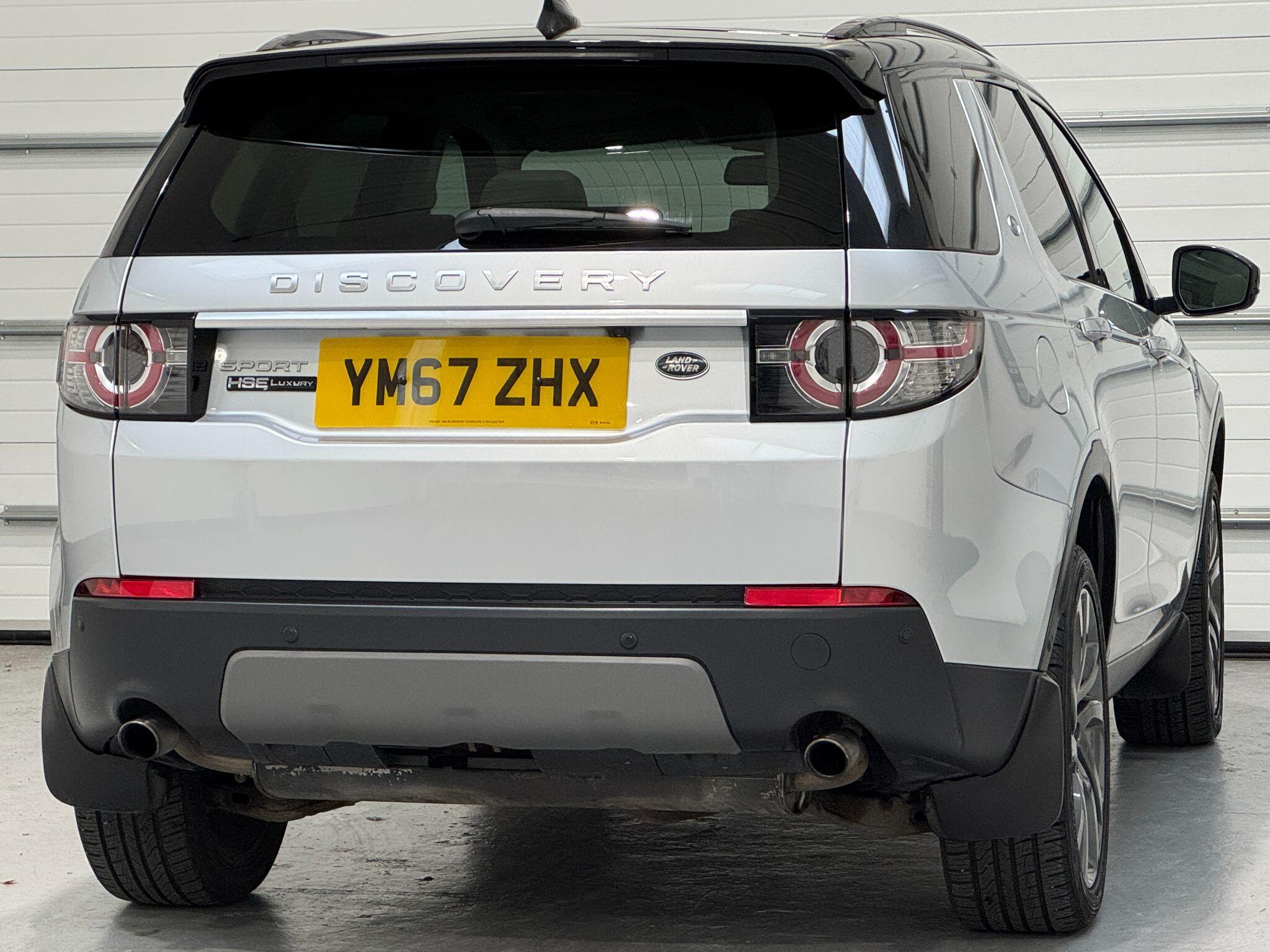 Land Rover DISCOVERY SPORT - Image 12