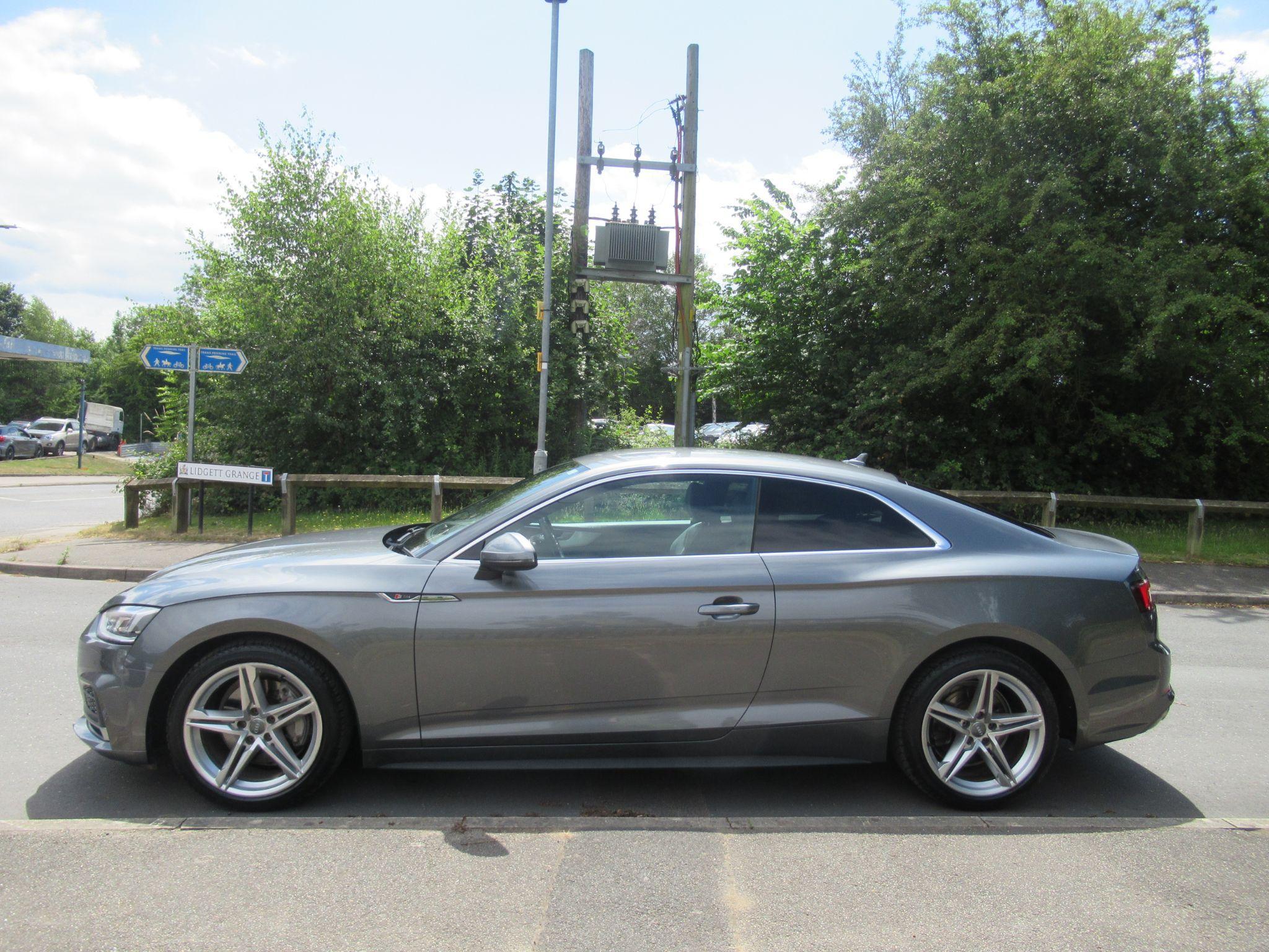 Audi A5 - Image 8