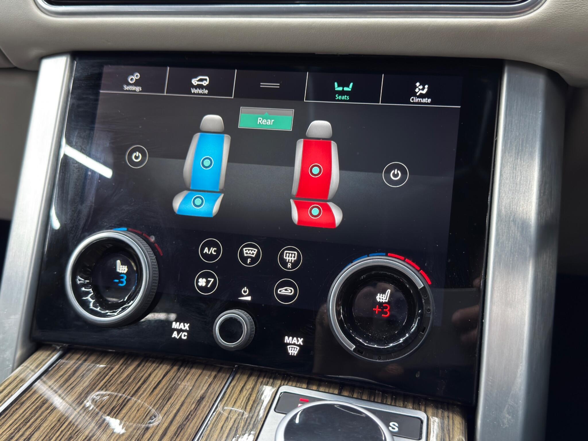 Land Rover Range Rover - Image 48