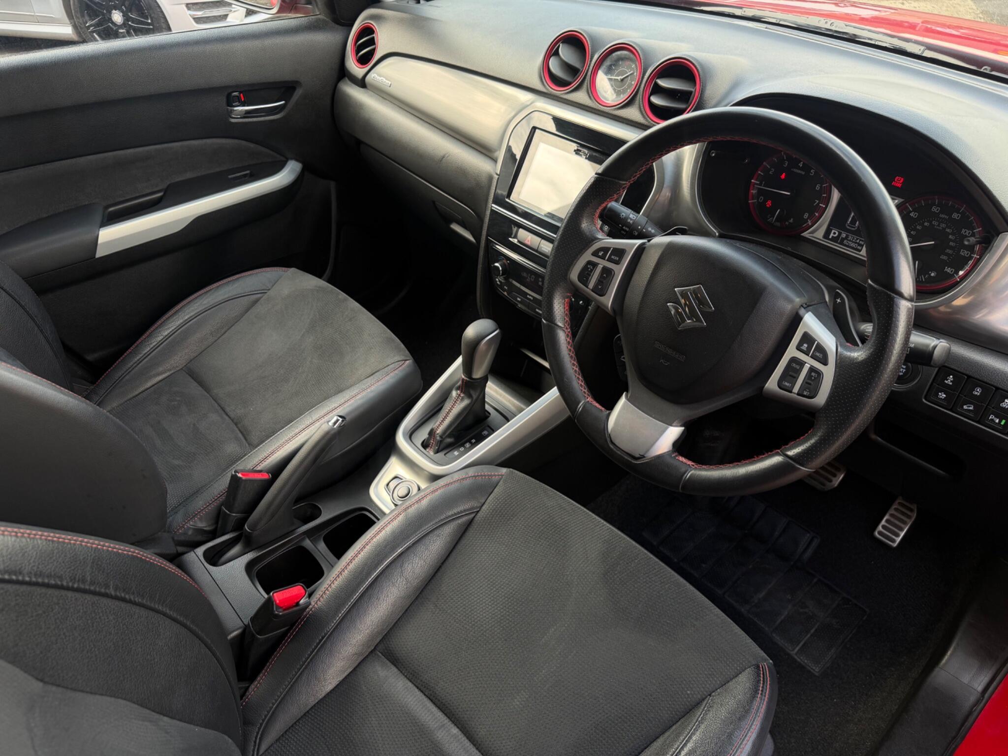 Suzuki Vitara - Image 10