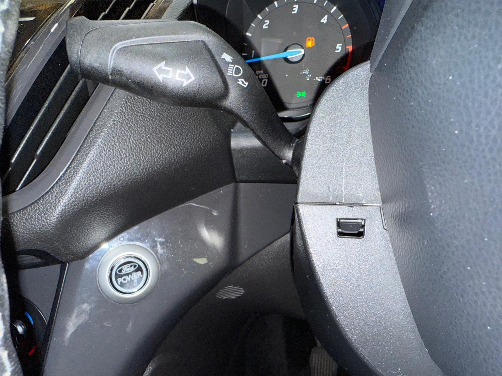 Ford Kuga - Image 44