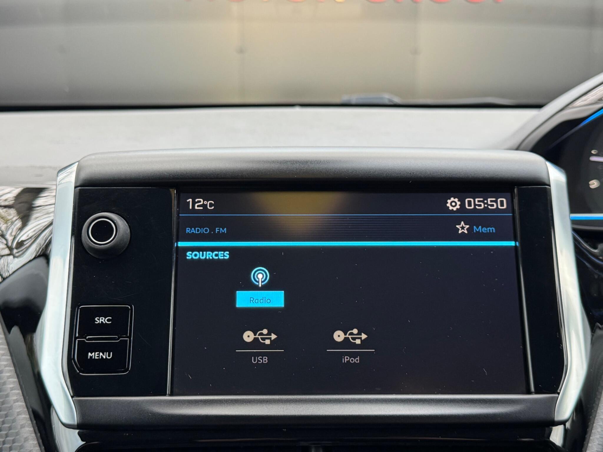 Peugeot 2008 - Image 45