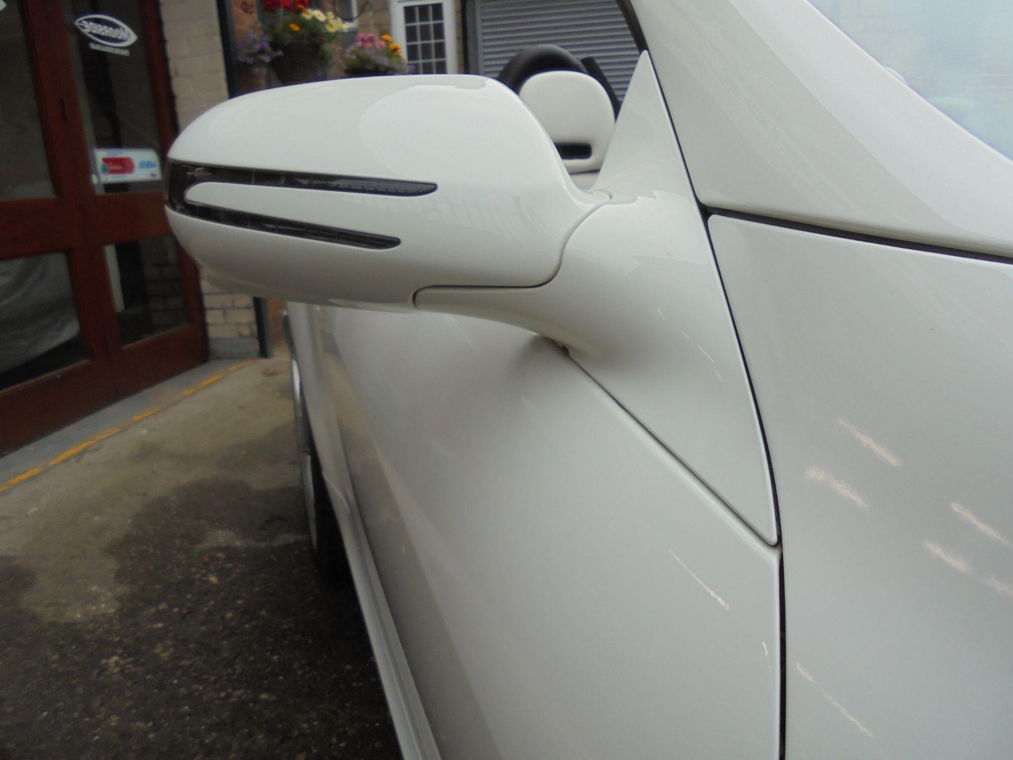 Mercedes SLK - Image 15