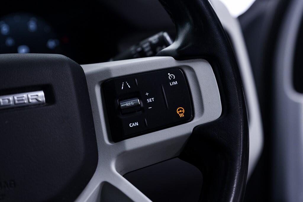 Land Rover Defender 110 - Image 27