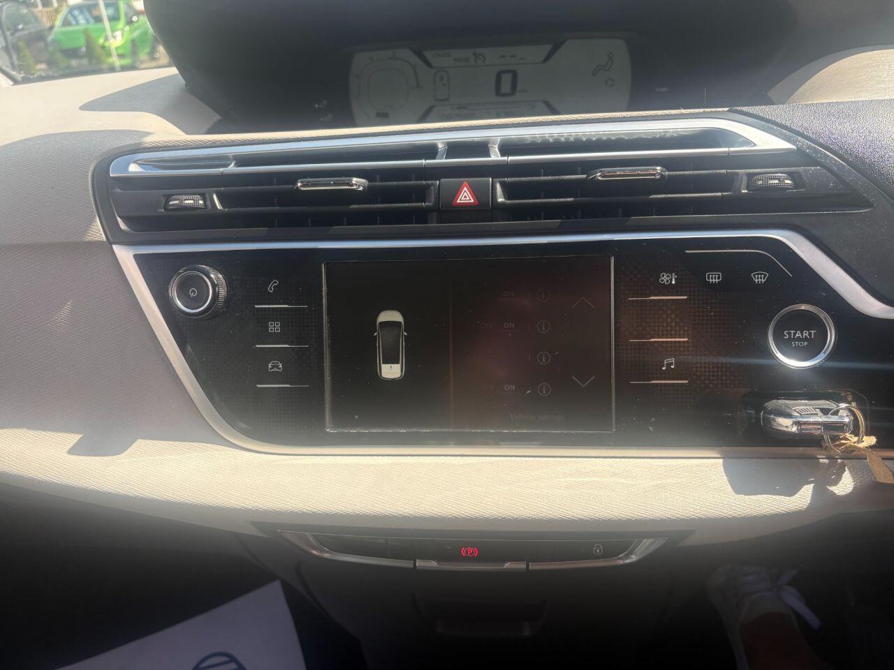 Citroen Grand C4 Picasso - Image 12