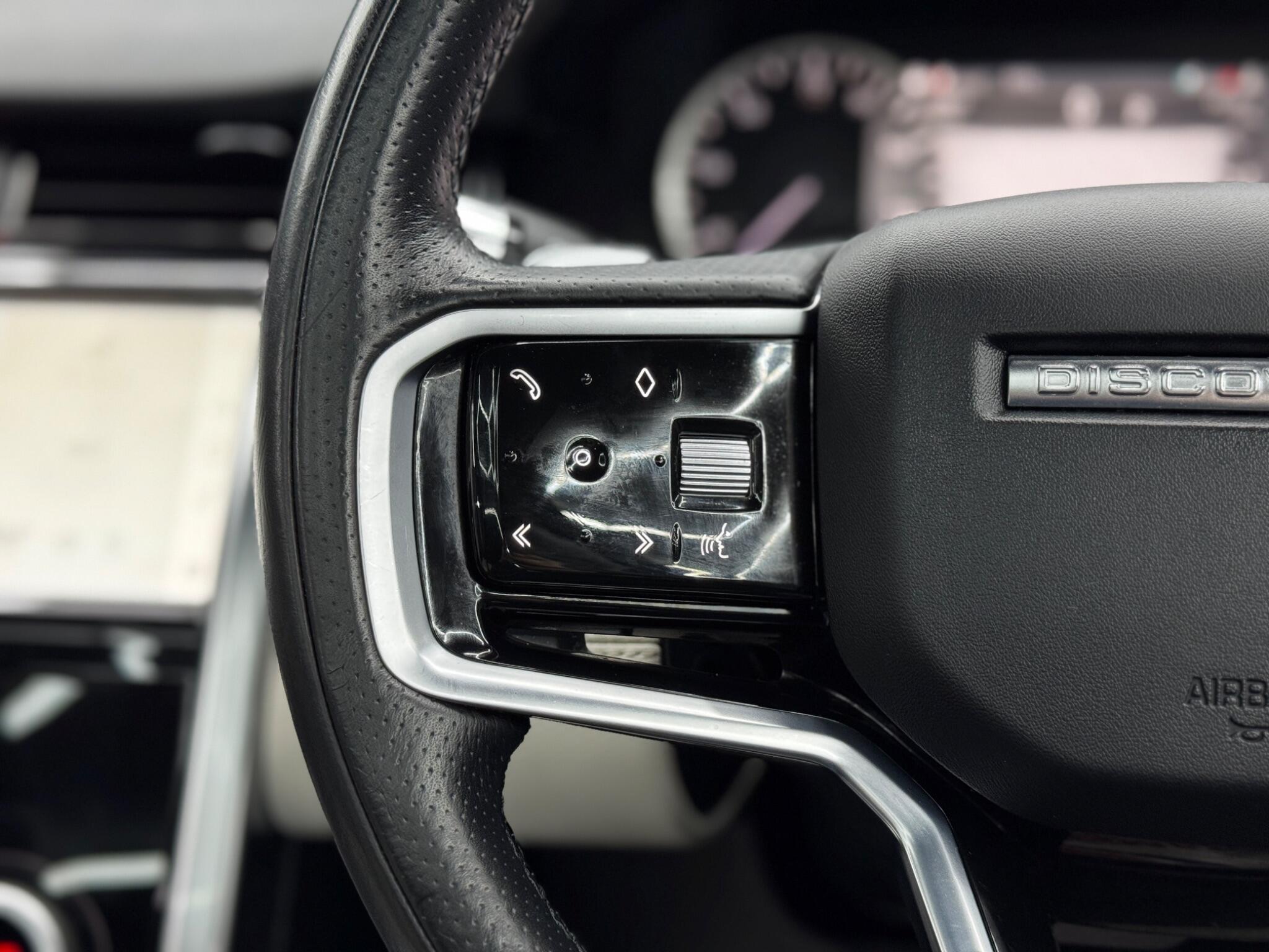 Land Rover DISCOVERY SPORT - Image 21