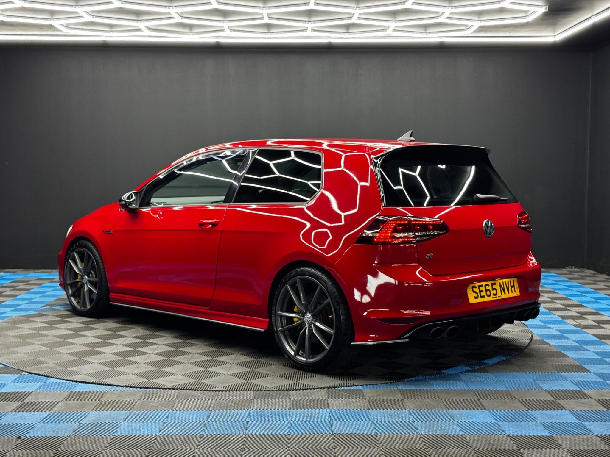 Volkswagen Golf - Image 7