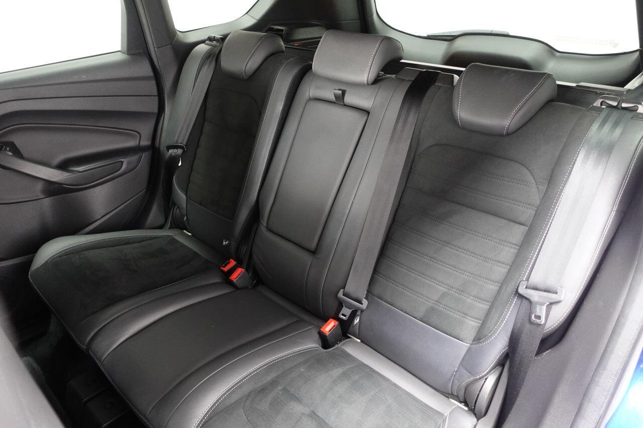 Ford Kuga - Image 20