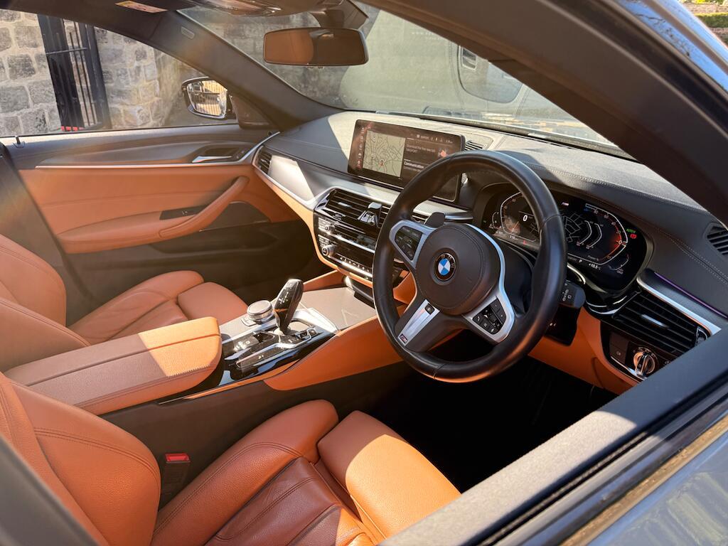 BMW 5 Series - Image 34
