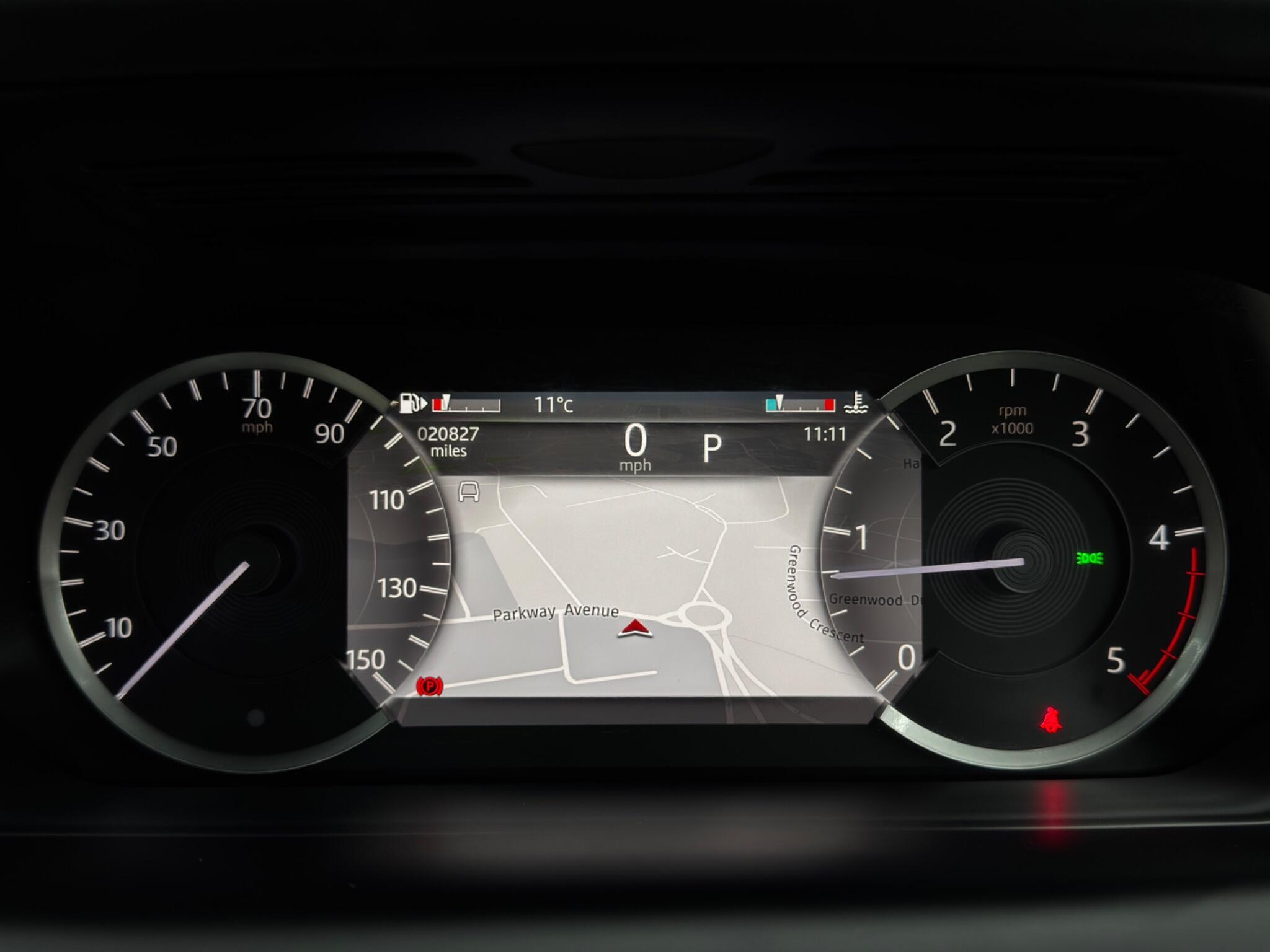 Land Rover DISCOVERY SPORT - Image 23