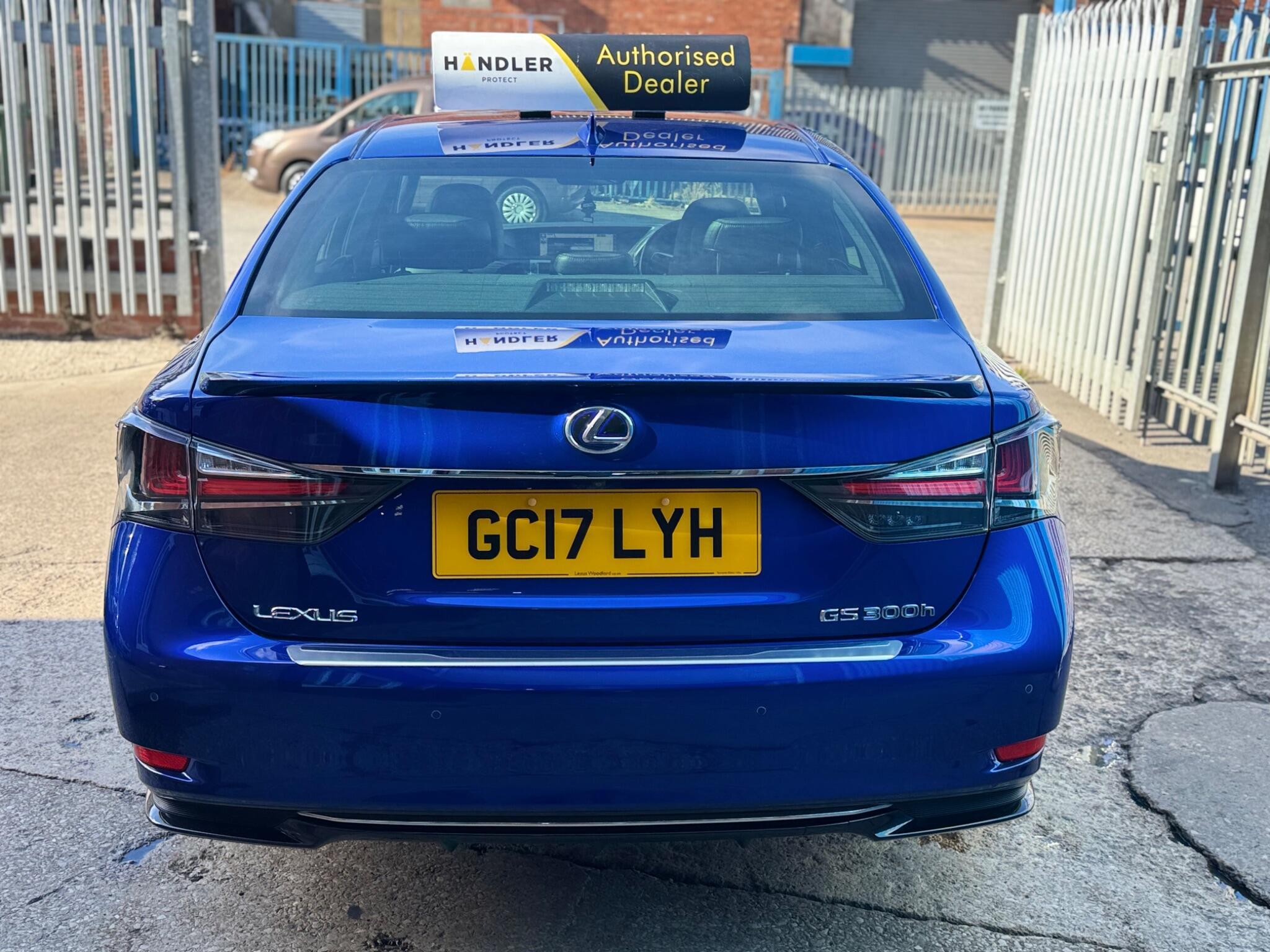 Lexus GS - Image 15