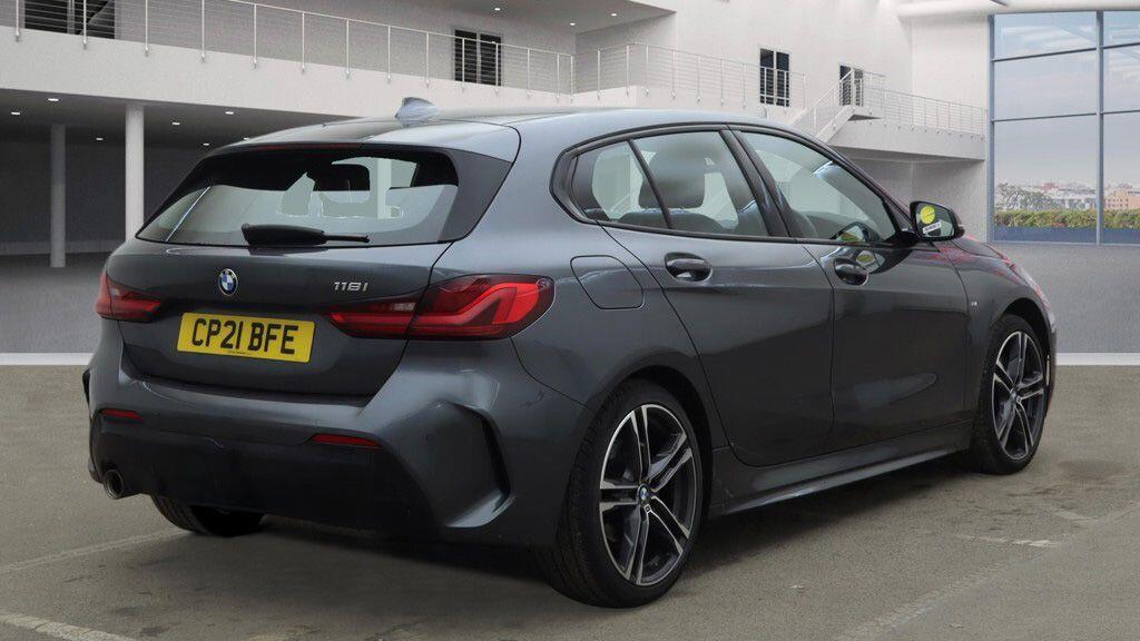 BMW 1 Series - Image 4