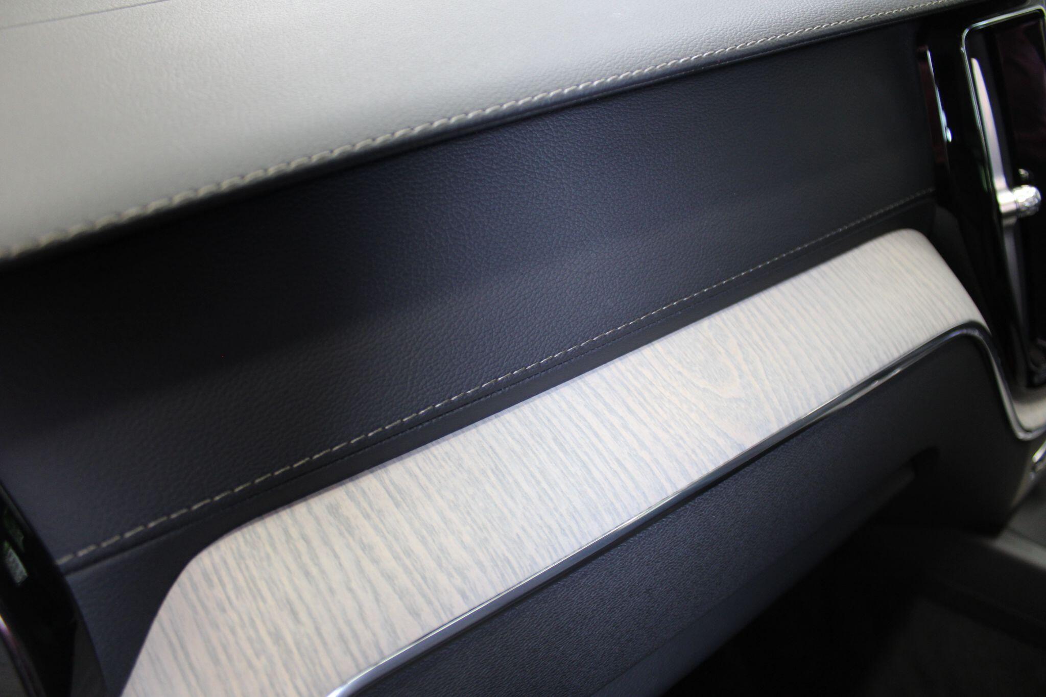 Volvo XC60 - Image 35